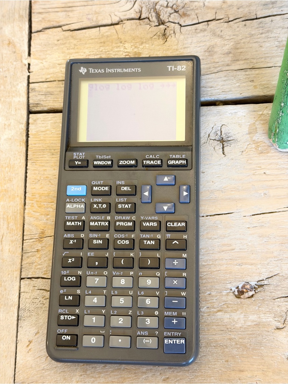 Texas Instruments Graphing Calculator. TI-82 Gray | Works | Large Display